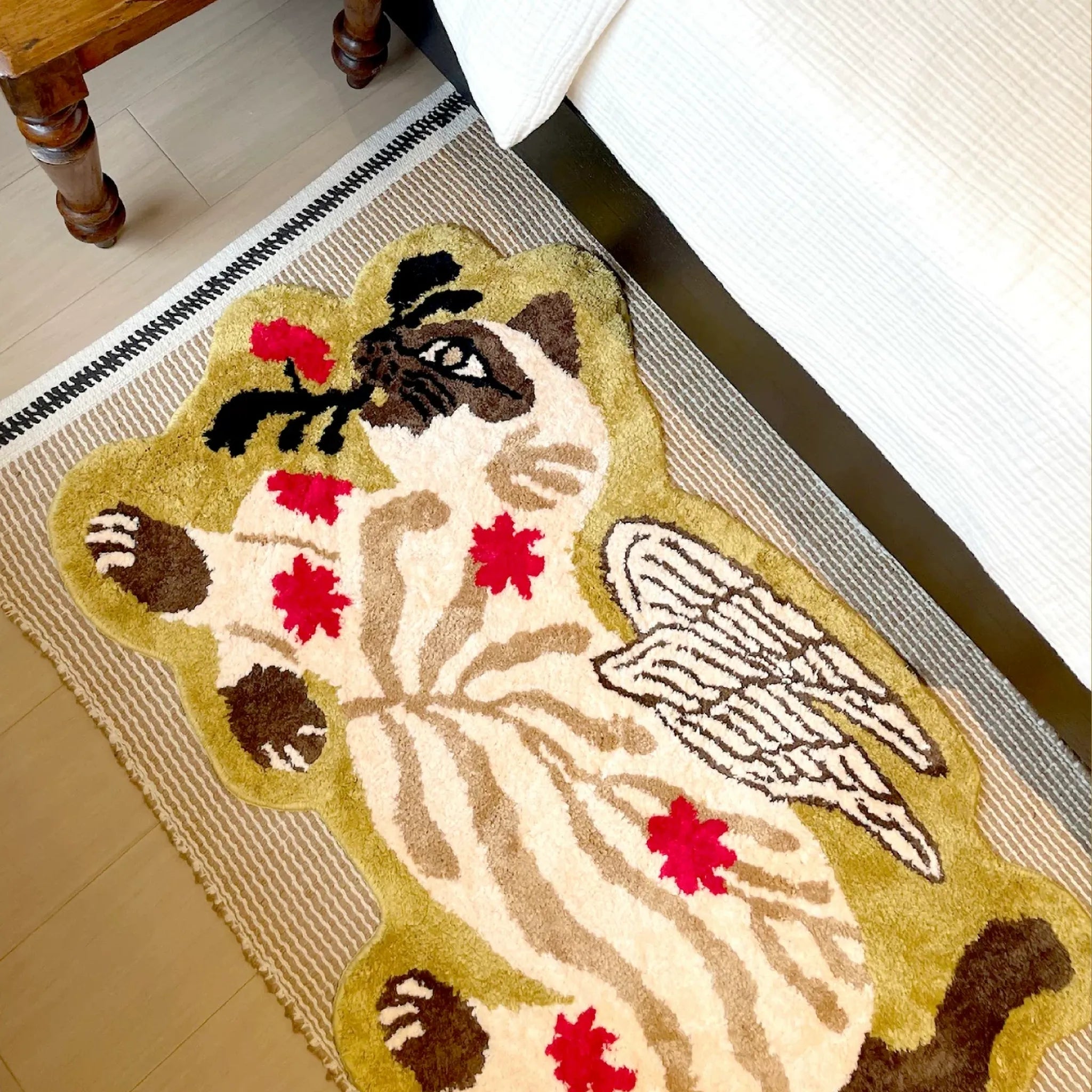 Faye Olive Green Floral Siamese Winged Cat Shaped Tufted Rug