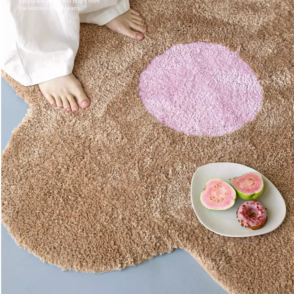 Maisie Beige & Blush Pink Floral Shaped Tufted Rug close-up showing dense tufted pile from Housenfriends