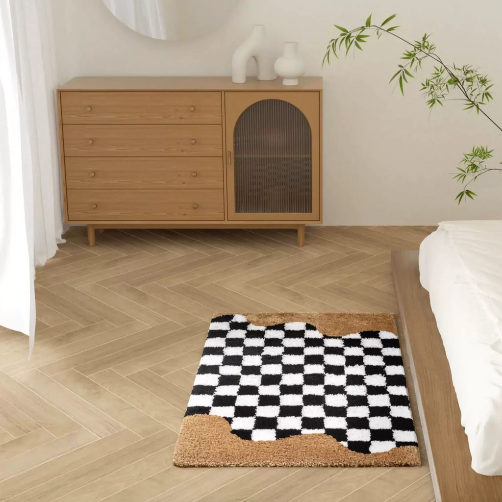 Tess Black White Retro Checkered Bronze Wavy Edge Tufted Rug